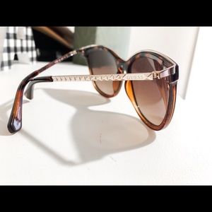 GUESS sunglasses